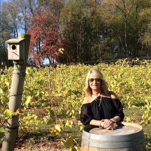 Meet your Posher, Anita